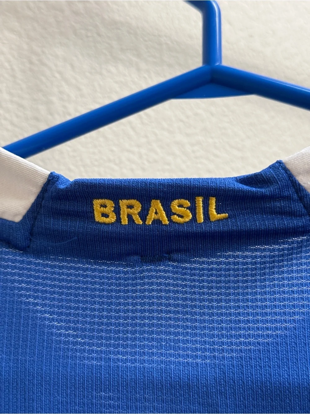 Men’s Nike Sphere Dry Soccer CBF “Brasil” Away Jersey. Size S